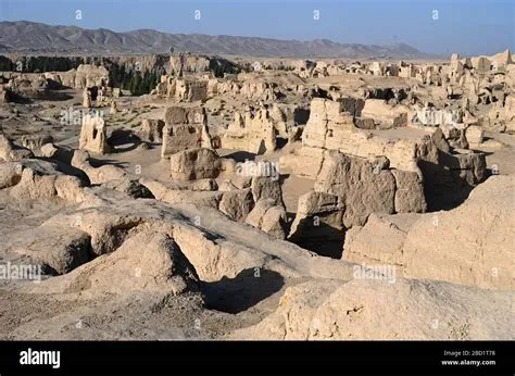 Jiaohe Ruins! An Ancient City Perched Precariously on a Plateau!