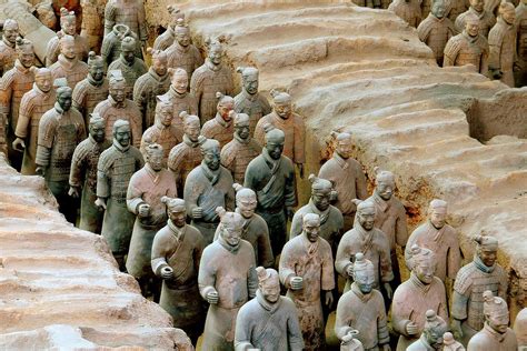 The Mausoleum of Emperor Qin Shi Huang: An Eternal Playground for History Buffs and Architecture Enthusiasts!